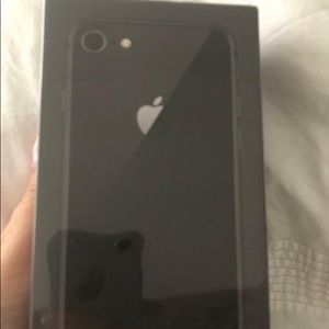IPhone 8 64g Verizon Brand new in box